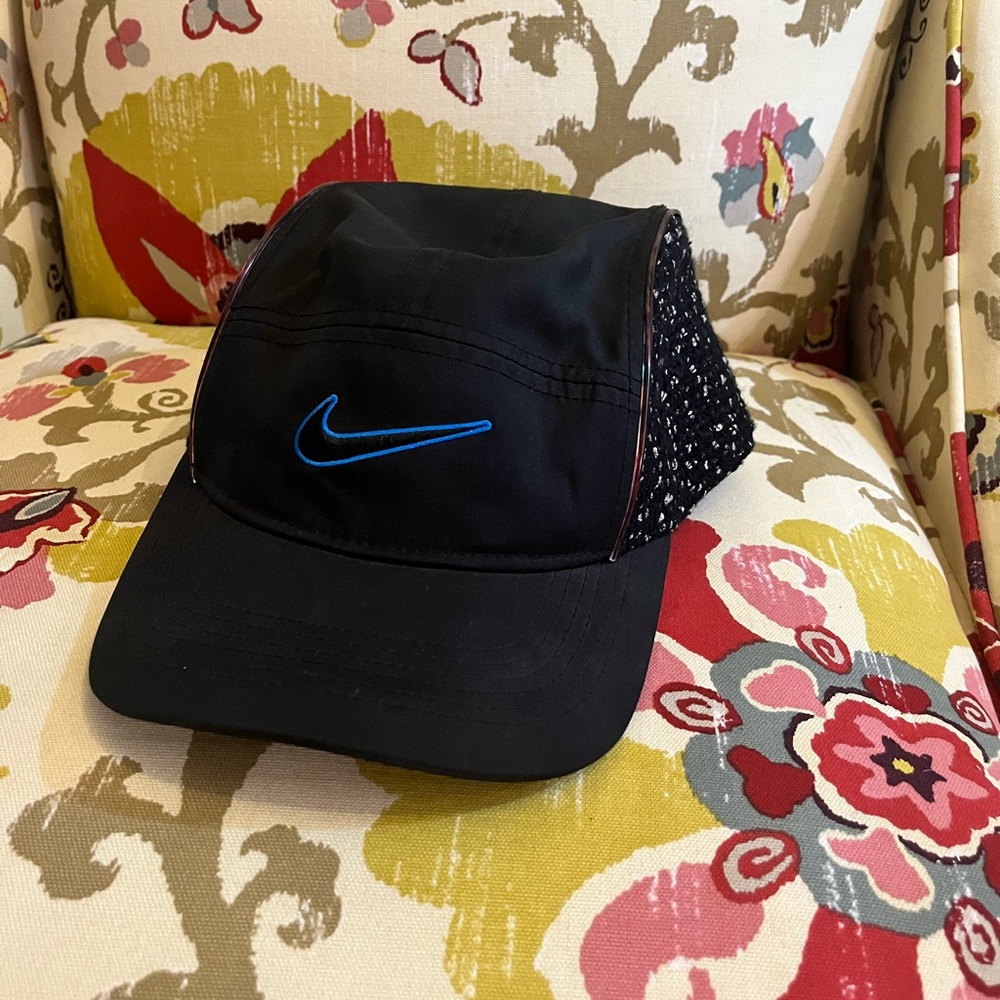 Supreme Nike boucle running hat